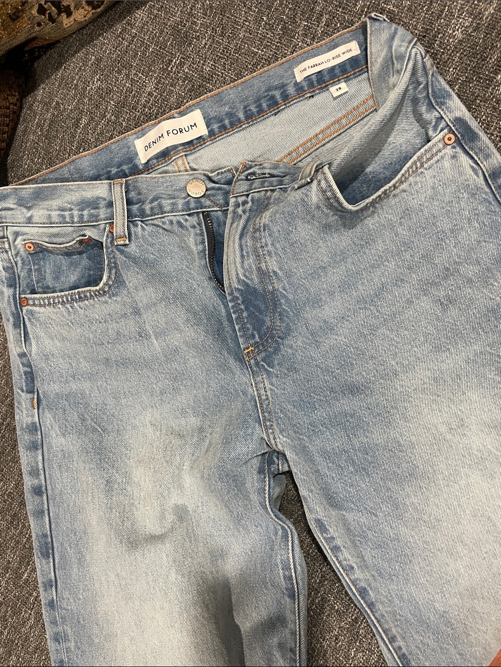 Aritizia Denim Forum The Farrah Lo-Rise Wide Jean in size 28